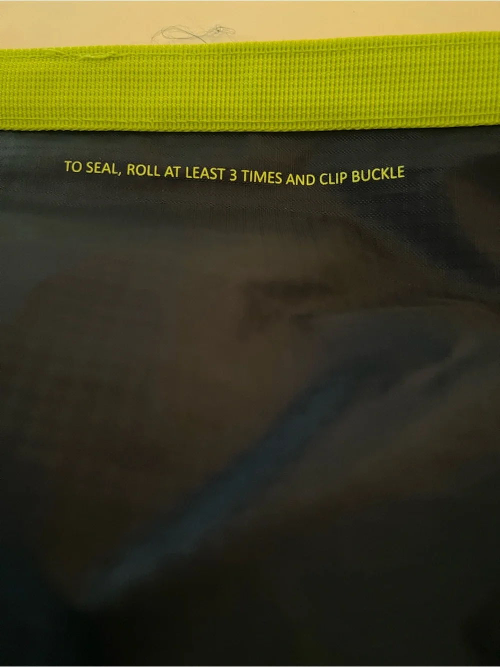 Geckobrands Waterproof 30L Backpack in Navy and Lime